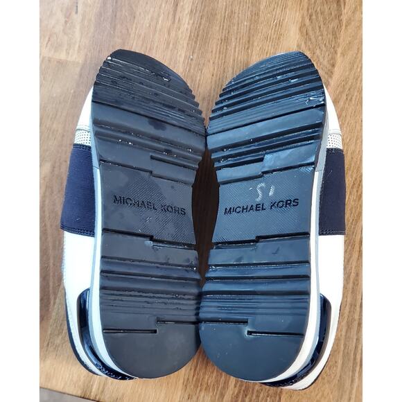 Michael Kors MK Logo Trainer Sneakers Slip On Black White Mixed Media Jogger - Picture 6 of 7